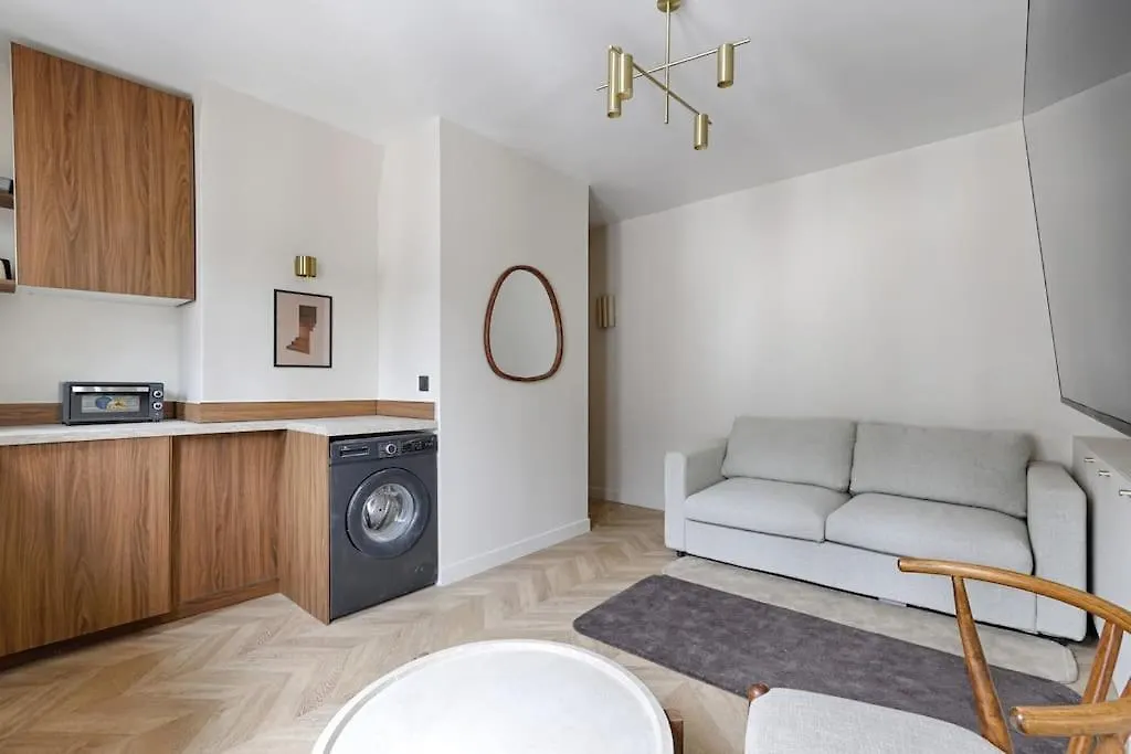 Barbes Buttes Chaumont Cosy Studio 2P Daire Paris 0*,  Fransa
